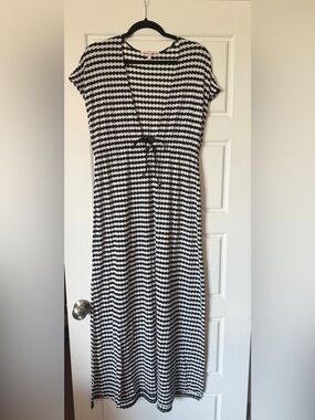 Victoria's Secret Black and White Striped Maxi Dress Coverup